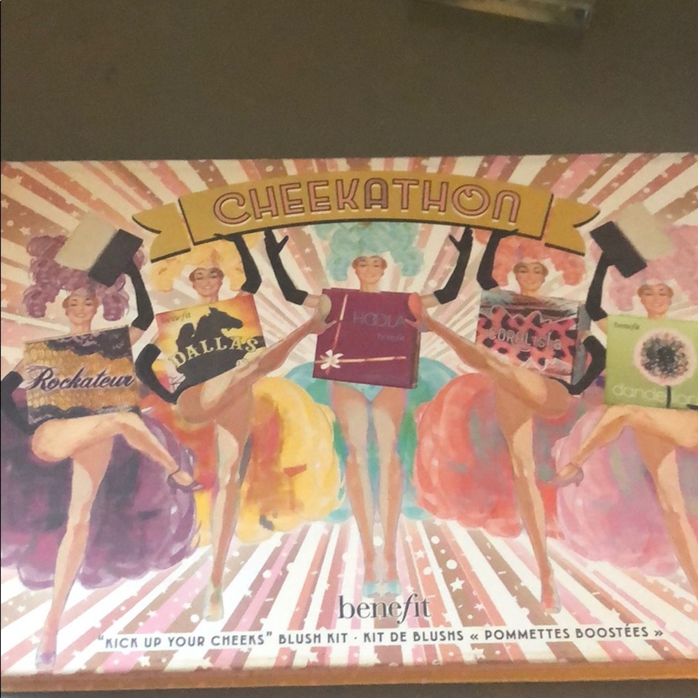 Benefit Limited Edition Cheekathon cheek pallet